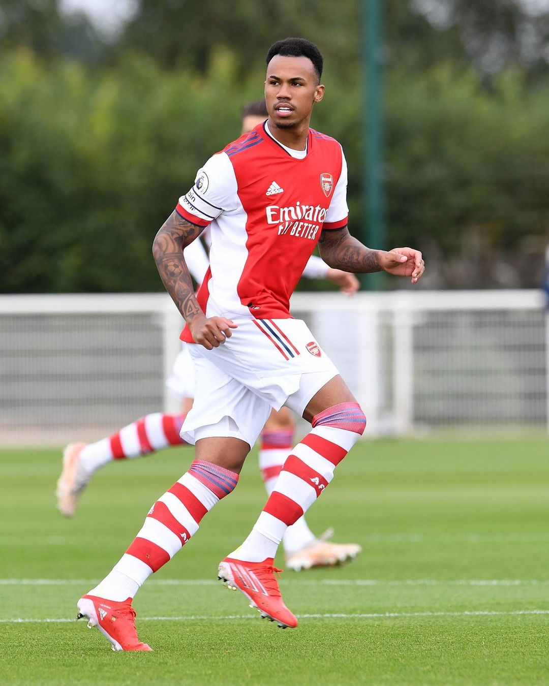 Gabriel Magalhaes playing for the Arsenal u23s against Spurs (Photo via Gabriel on Instagram)