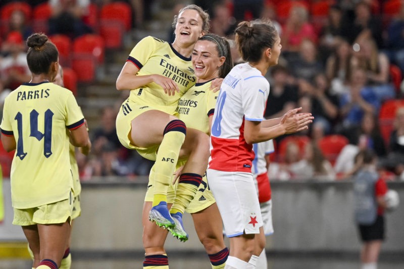 Watch: Vivianne Miedema hits 100 landmark with 3 vs Slavia Prague 2 Vivianne Miedema, second from left, and Katie McCabe celebrate a goal during the UEFA Women s Champions League 2nd round match Slavia Praha vs Arsenal in Prague, Czech Republic, September 9, 2021. CTK Photo/Vit Simanek CTKPhoto