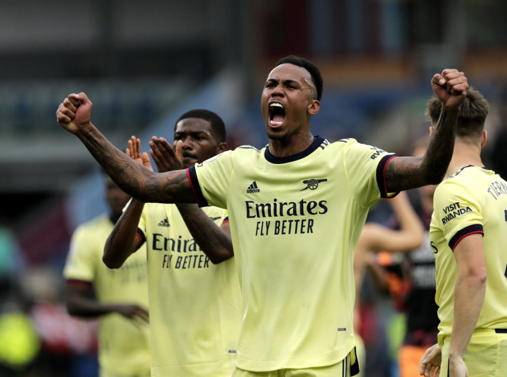 Gabriel of Arsenal celebrates his team's win after the final whistle after the game, at Turf Moor. COLORSPORT / ALAN MARTIN