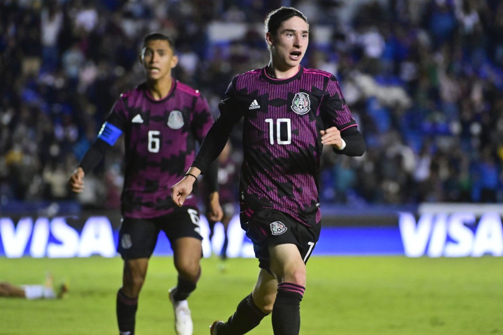 Marcelo Flores after scoring for the Mexico u20s (Photo via Mexican National Team on Twitter)