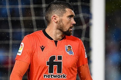 Mat Ryan with Real Sociedad (Photo via Ryan on Instagram)