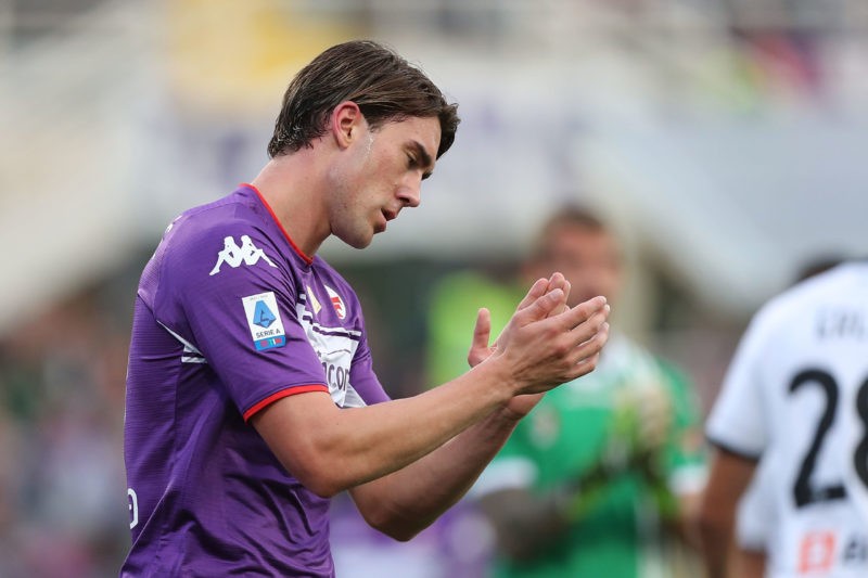 FLORENCE, ITALY - OCTOBER 31: Dusan Vlahovacic of ACF Fiorentina reacts during the Serie A match between ACF Fiorentina and Spezia Calcio at Stadio Artemio Franchi on October 31, 2021 in Florence, Italy.  (Photo by Gabriele Maltinti/Getty Images)