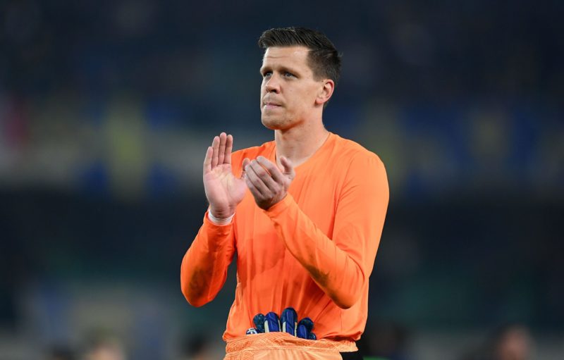 VERONA, ITALY - OCTOBER 30: Wojciech Szczesny of Juventus greet his fans during the Serie A match between Hellas and Juventus at Stadio Marcantonio...