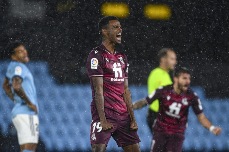VIGO, SPAIN - OCTOBER 28: Alexander Isak of Real Sociedad celebrates after he scores his sides first goal during the LaLiga Santander match between...