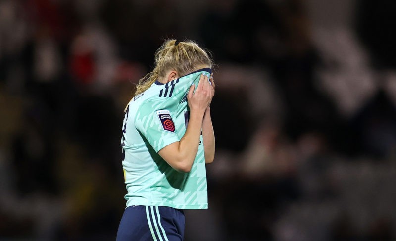BOREHAMWOOD, ENGLAND - DECEMBER 12: Jemma Purfield of Leicester City reacts after being shown a red card during the Barclays FA Women's Super League match between Arsenal Women and Leicester City Women at Meadow Park on December 12, 2021 in Borehamwood, England. (Photo by James Chance/Getty Images)
