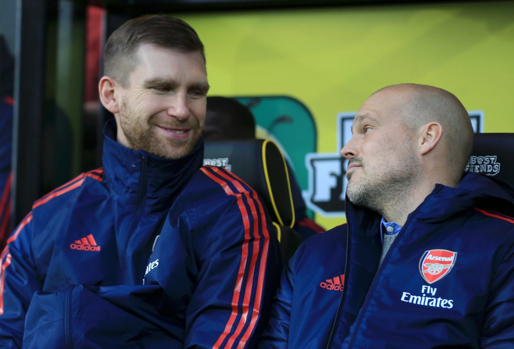Former Arsenal coach assesses their title chances this year 3 norwich city v arsenal fc premier league