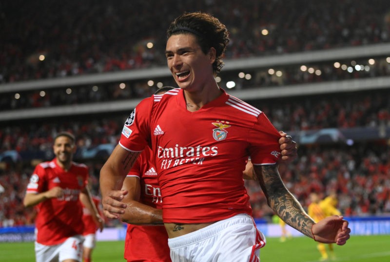 LISBON, PORTUGAL - SEPTEMBER 29: Darwin Nunez of SL Benfica celebrates scoring his sides third goal during the UEFA Champions League group E match ...