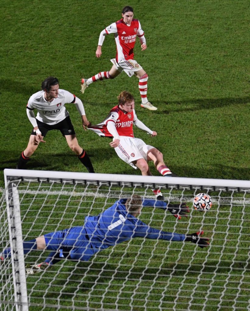Jack Henry-Francis scores (Photo via Arsenal Academy on Twitter)