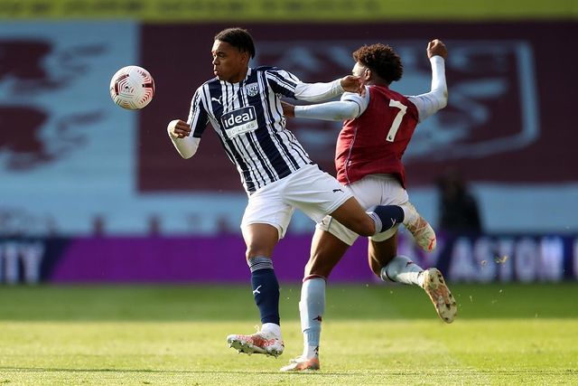 Arsenal sign Lino Da Cruz Sousa from West Bromwich Albion 2 Lino Sousa with West Bromwich Albion (Photo via Sousa on Instagram)