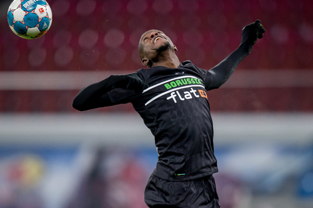 LEIPZIG, GERMANY - DECEMBER 11: Denis Zakaria of Mönchengladbach in action during the Bundesliga match between RB Leipzig and Borussia Mönchengladbach at Red Bull Arena on December 11, 2021 in Leipzig, Germany. (Photo by Thomas Eisenhuth/Getty Images)