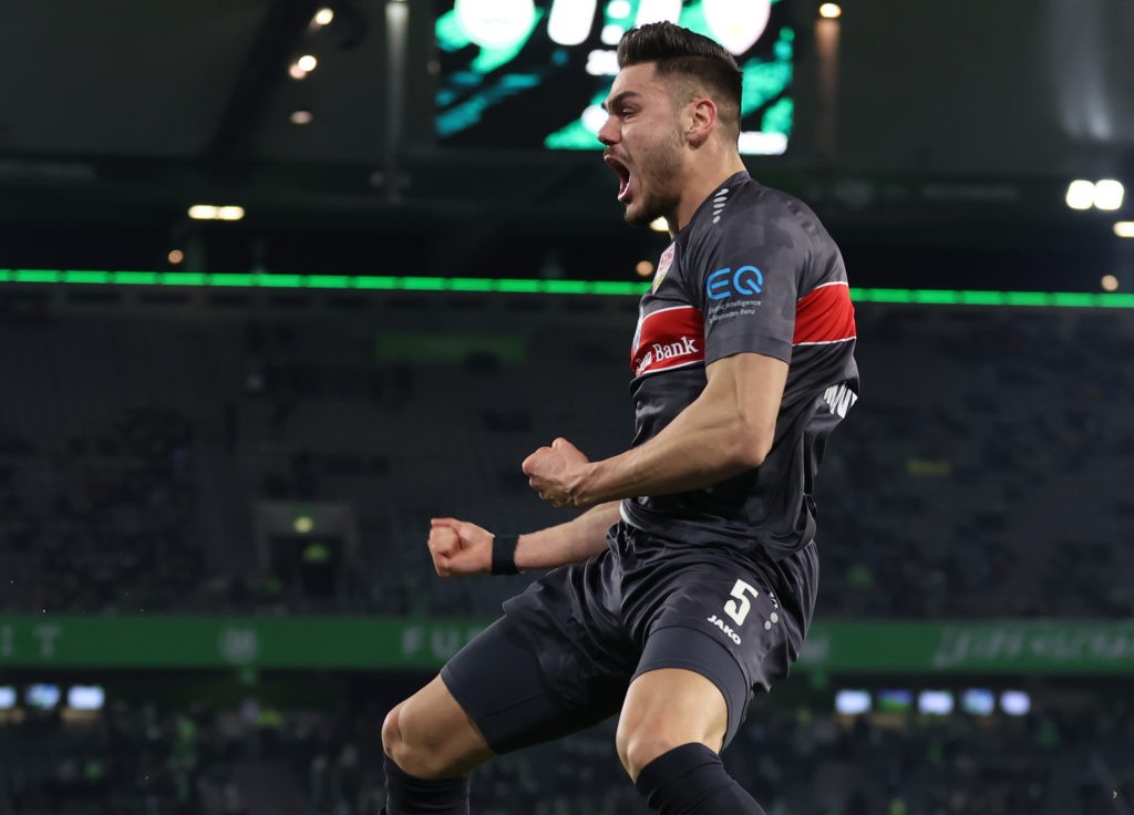 Arsenal loanee set to leave permanently with clause activated 3 WOLFSBURG, GERMANY - DECEMBER 11: Konstantinos Mavropanos of Stuttgart celebrates scoring the first goal during the Bundesliga match between VfL Wolfsburg and VfB Stuttgart at Volkswagen Arena on December 11, 2021 in Wolfsburg, Germany. (Photo by Alex Grimm/Getty Images)