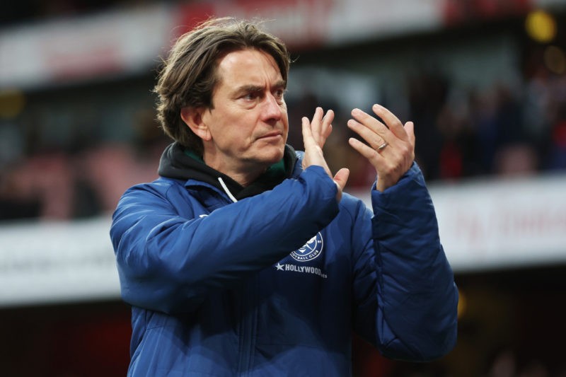 LONDON, ENGLAND - FEBRUARY 19: Thomas Frank, Manager of Brentford acknowledges the fans after the Premier League match between Arsenal and Brentfor...