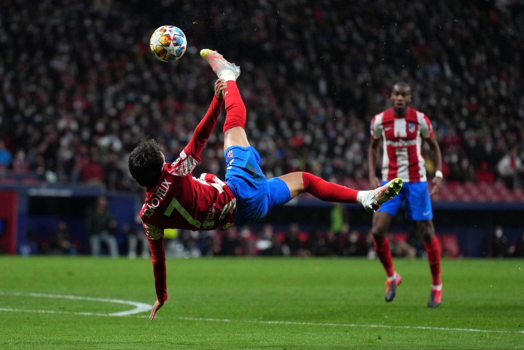 Joao Felix makes statement about Arsenal or Barcelona move 2 MADRID, SPAIN: Joao Felix of Atletico Madrid shoots with an overhead kick during the UEFA Champions League Round Of Sixteen Leg One match between Atletico Madrid and Manchester United at Wanda Metropolitano on February 23, 2022. (Photo by Angel Martinez/Getty Images)