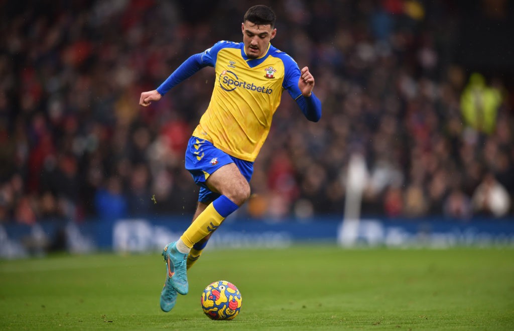 Arsenal monitor Chelsea striker for summer move 2 MANCHESTER, ENGLAND: Armando Broja of Southampton runs with the ball during the Premier League match between Manchester United and Southampton at Old Trafford on February 12, 2022. (Photo by Nathan Stirk / Getty Images)
