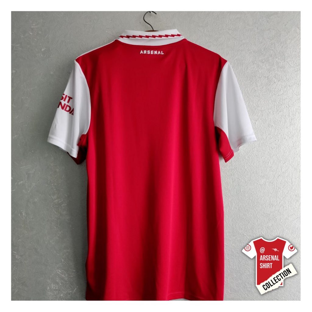 Arsenal's leaked 2022-23 home shirt pictures (via Arsenal Shirt Collection on Twitter)