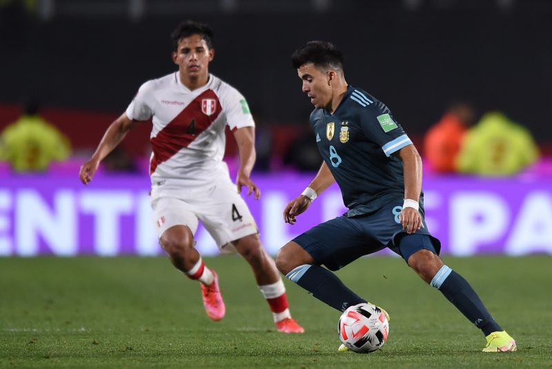 Arsenal identify 21-yo Cedric replacement at Club Sporting Cristal 2 BUENOS AIRES, ARGENTINA - OCTOBER 14: Marcos Acuña of Argentina controls the ball as Jhilmar Lora of Peru defends during a match between Argentina and Peru as part of South American Qualifiers for Qatar 2022 at Estadio Monumental Antonio Vespucio Liberti on October 14, 2021 in Buenos Aires, Argentina. (Photo by Marcelo Endelli/Getty Images)