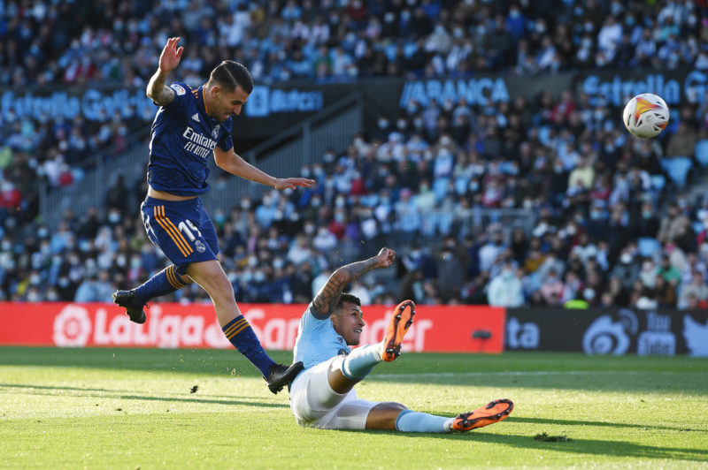 Dani Ceballos speaks about new Real Madrid contract 2 VIGO, SPAIN - APRIL 02: Dani Ceballos of Real Madrid shoots at goal but fails to score during the LaLiga Santander match between RC Celta de Vigo and Real Madrid CF at Abanca-Balaídos on April 02, 2022 in Vigo, Spain. (Photo by Octavio Passos/Getty Images)
