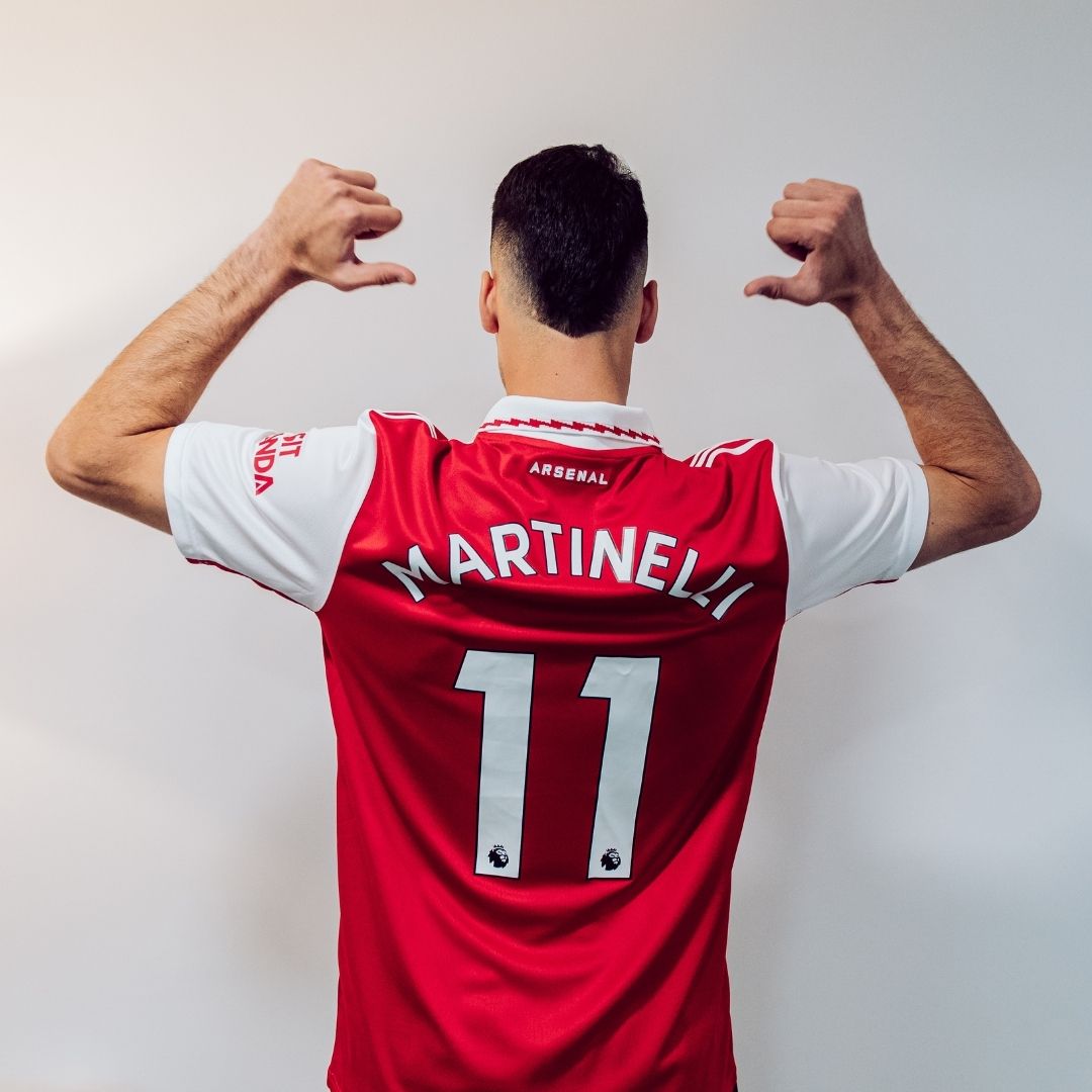 Gabriel Martinelli agrees new 4.5yr Arsenal contract 2 Gabriel Martinelli wearing his new number in the Arsenal home kit for 2022/23 (Photo via Arsenal on Twitter)