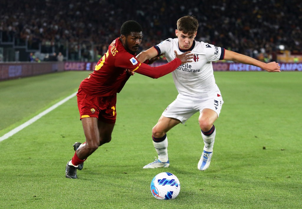 4 Premier League clubs interested in signing Ainsley Maitland-Niles 2 ROME, ITALY: Ainsley Maitland-Niles of AS Roma battles for possession with Aaron Hickey of Bologna during the Serie A match between AS Roma and Bologna FC at Stadio Olimpico on May 01, 2022. (Photo by Paolo Bruno/Getty Images)