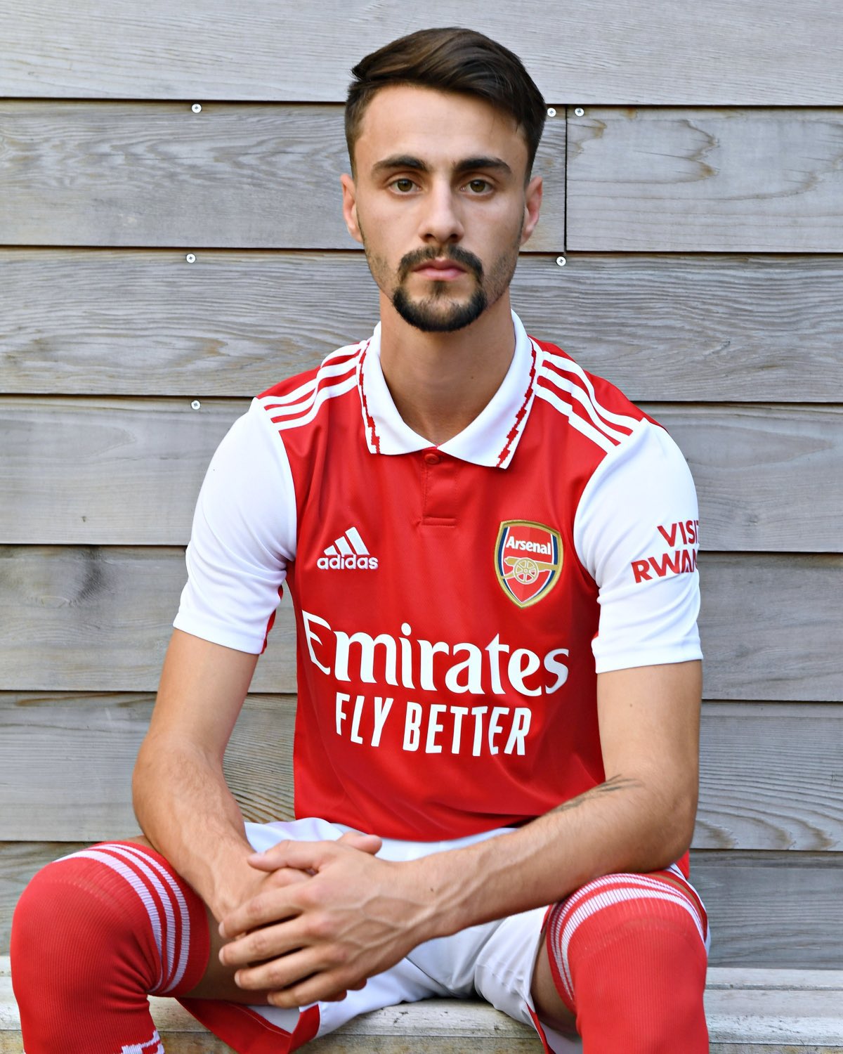 "I had a difficult time in England," says Arsenal 24yo 8 Fabio Vieira with Arsenal (Photo via Arsenal.com)