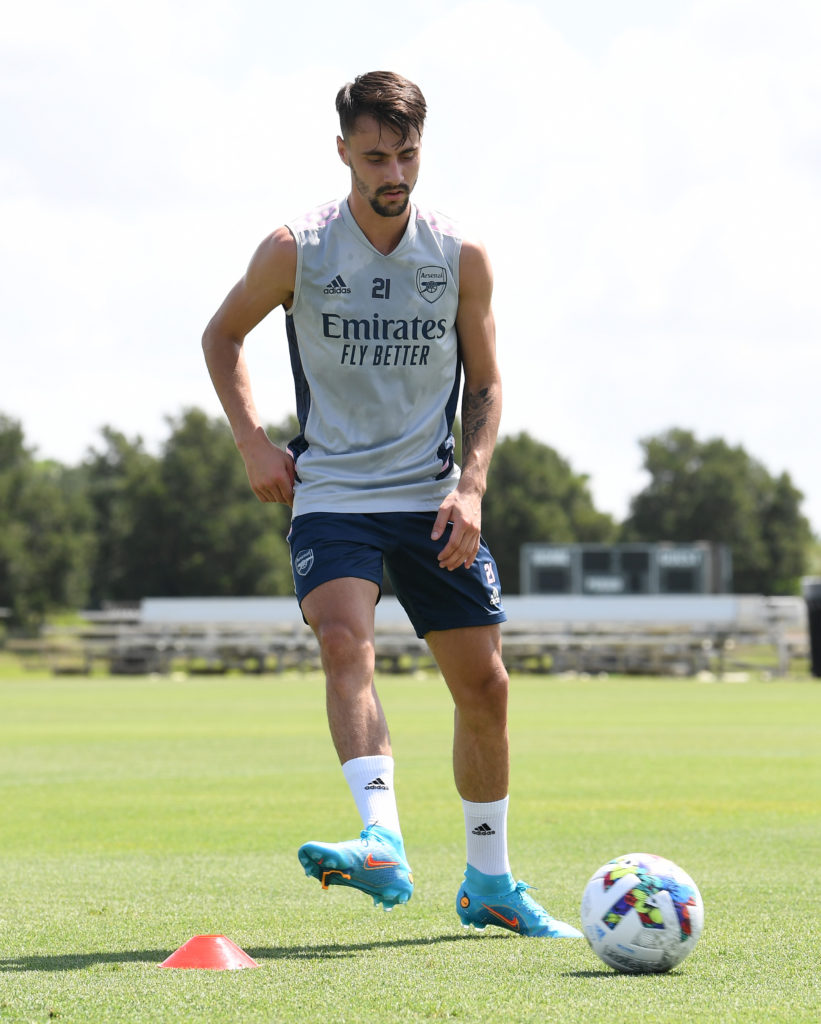 Fabio Vieira in training with Arsenal (Photo via Arsenal on Twitter)