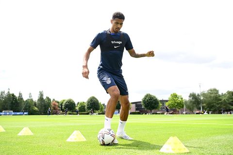 Levi Colwill in training with Chelsea (Photo via Levi Colwill on Instagram)
