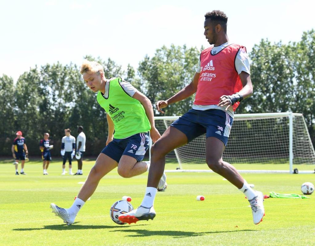 2+ Championship clubs plan bid for Arsenal 21yo 2 Matt Smith in training with the Arsenal u21s (Photo via Arsenal.com)