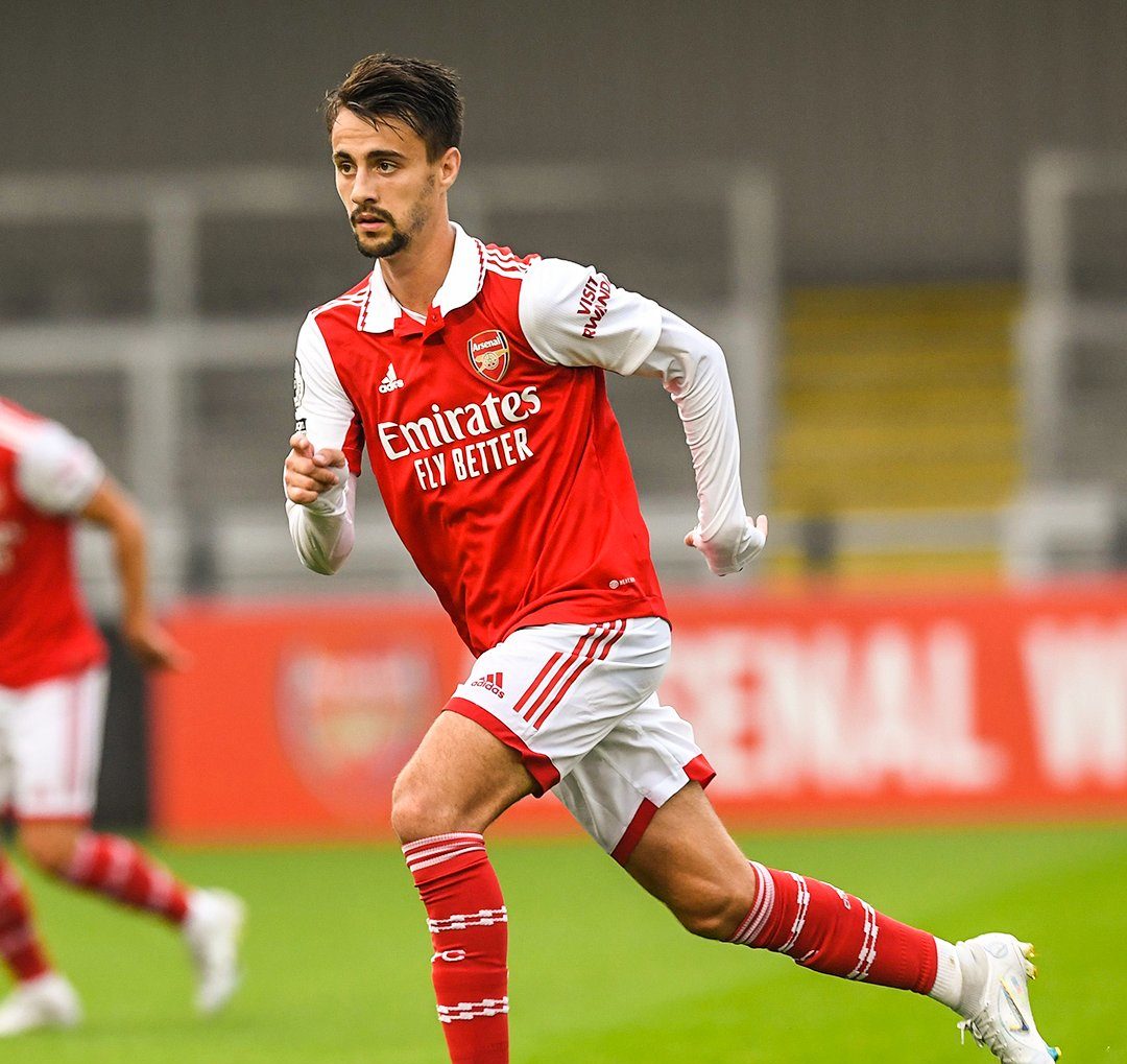 Fabio Vieira with the Arsenal u21s (Photo via B/R Football on Twitter)