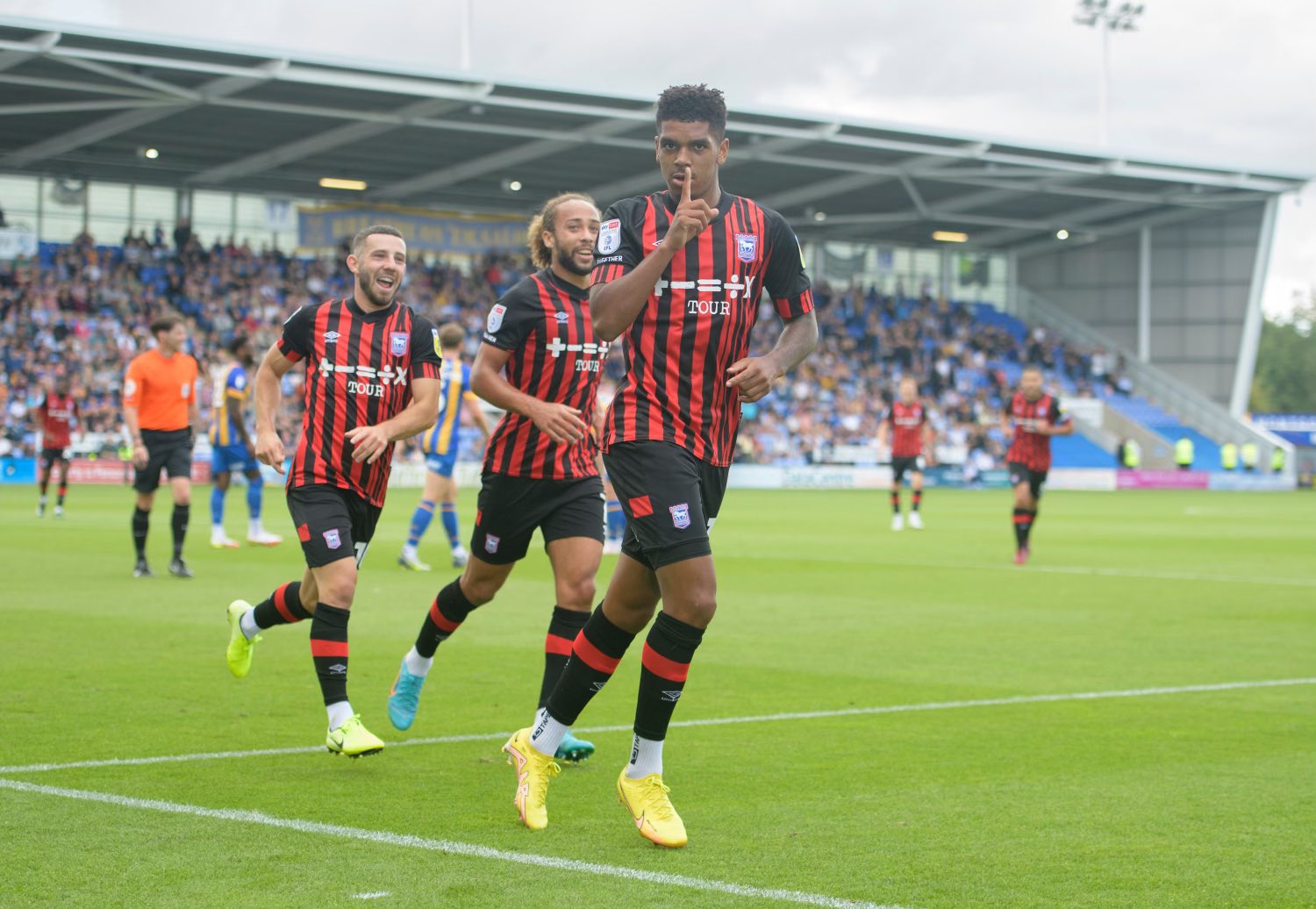 Talks as Arsenal 22yo admits he could leave 4 Tyreece John-Jules celebrates scoring a goal for Ipswich Town (Photo via John-Jules on Twitter)