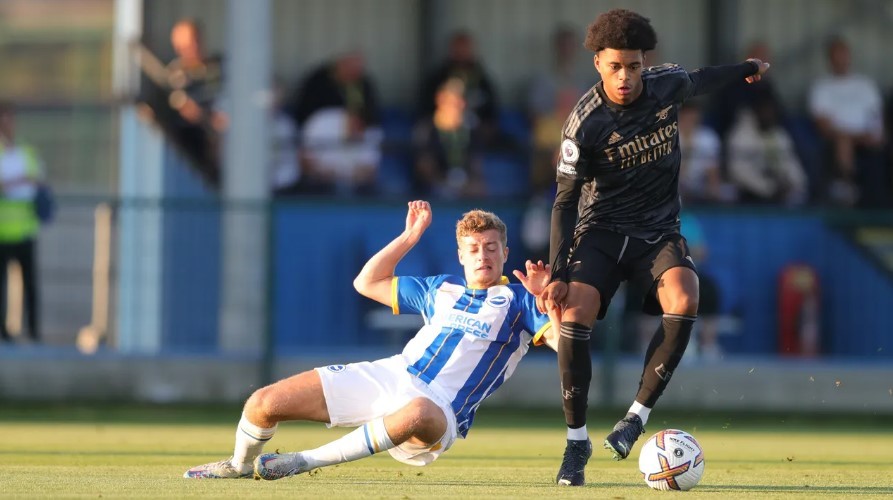 Lino Sousa playing for the Arsenal u21s vs Brighton (Photo by Paul Hazlewood via Brighton and Hove Albion)