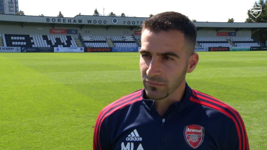 Arsenal academy boss admits talented youngster needs a move 3 Mehmet Ali with the Arsenal u21s (Photo via Arsenal.com)