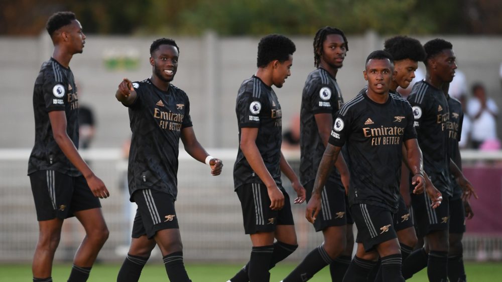 James Olayinka (2L) celebrating his goal for the Arsenal u21s (Photo via Arsenal Academy)