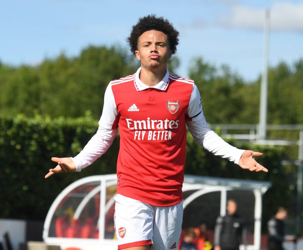 Seb Ferdinand celebrates a goal for the Arsenal u18s (Photo via Arsenal Academy on Twitter)