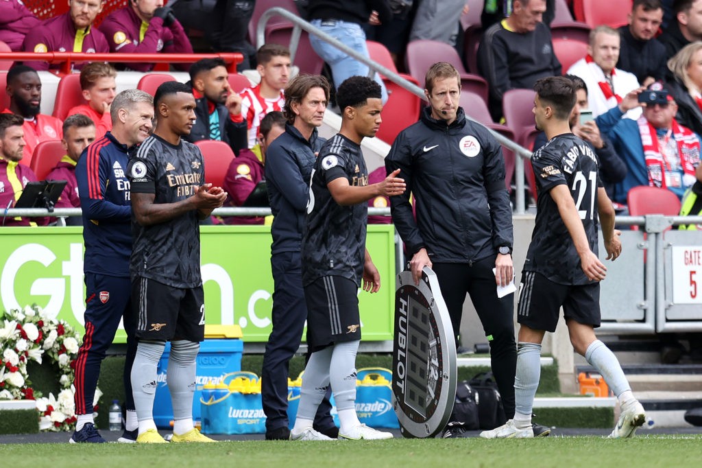 Arsenal sing Ethan Nwaneri's praises as other top clubs circle 4 BRENTFORD, ENGLAND - SEPTEMBER 18: Ethan Nwaneri of Arsenal replaces teammate Fabio Viera during the Premier League match between Brentford FC and Arsenal FC at Brentford Community Stadium on September 18, 2022 in Brentford, England. (Photo by Alex Pantling/Getty Images)