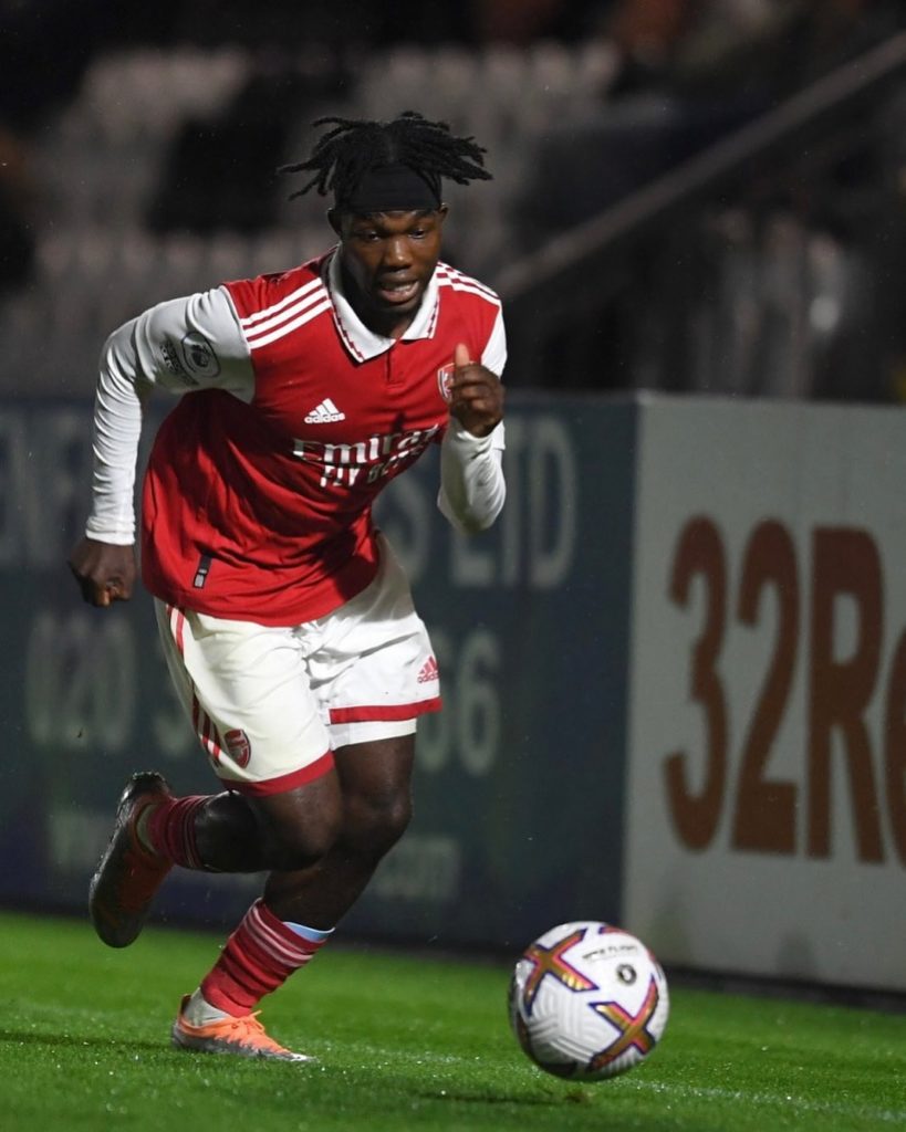 Released Arsenal winger wanted by Burnley 4 Joel Ideho (L) playing for the Arsenal u21s (Photo via Ideho on Instagram)