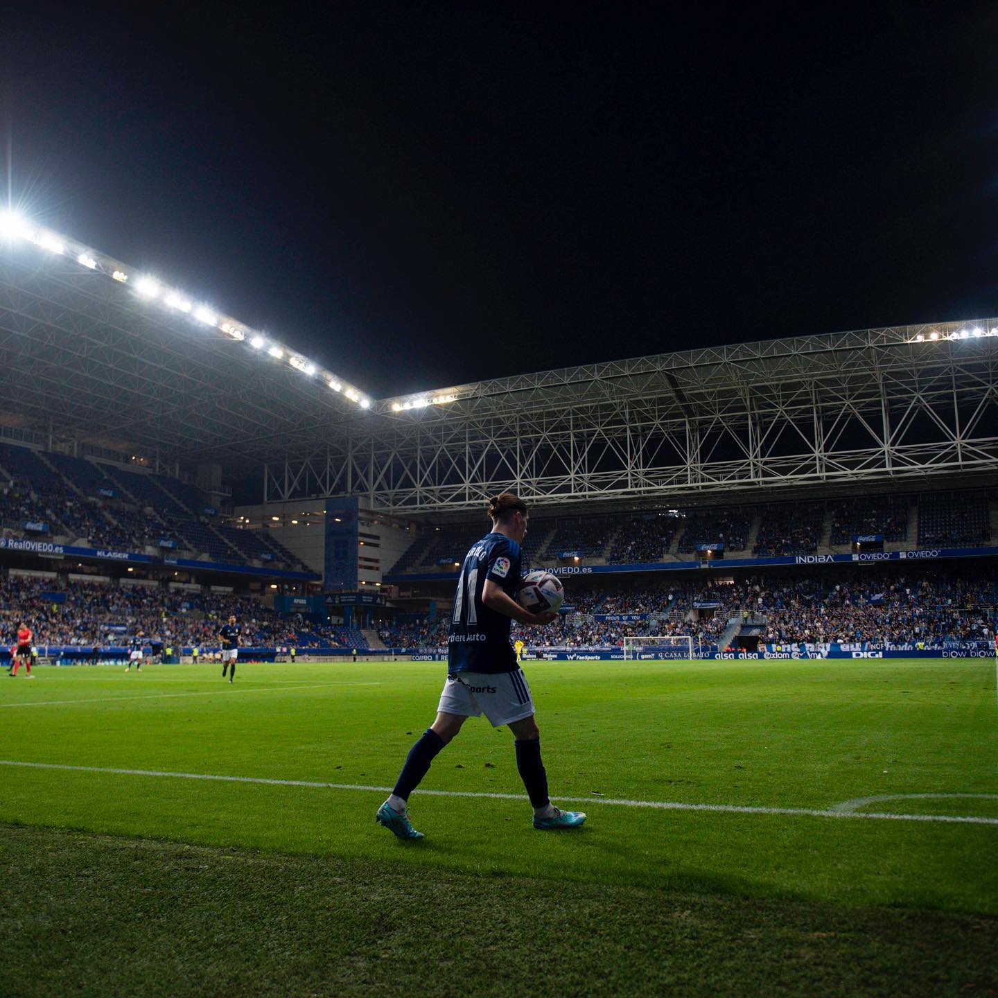 Marcelo Flores playing for Real Oviedo (Photo via Flores on Instagram)