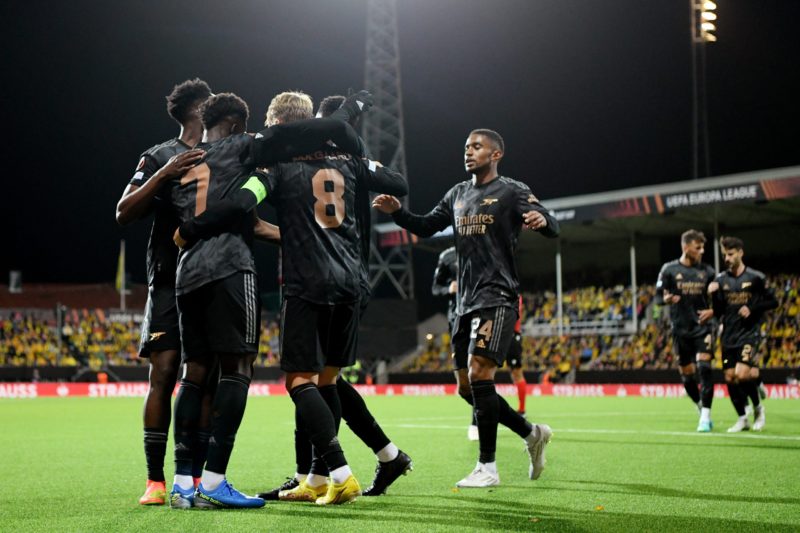 BODO, NORWAY - OCTOBER 13: Bukayo Saka of Arsenal celebrates scoring their side's first goal with teammates during the UEFA Europa League group A m...