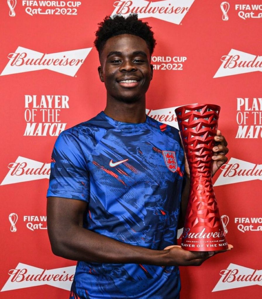 How Saka's Arsenal teammates reacted to his World Cup debut 3 Bukayo Saka with the England Man of the Match award for his World Cup debut (Photo via England)