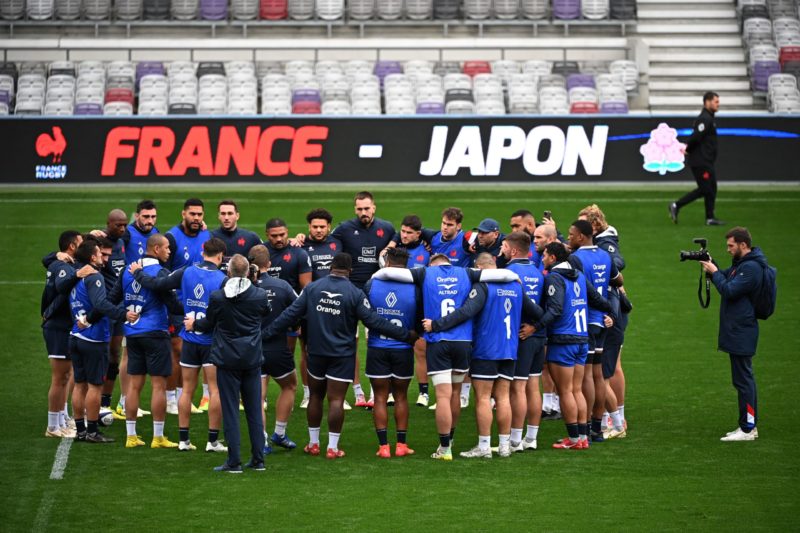 France's players gather during team's captain's run on the eve of the autumn international rugby union test match between France and Japan at Stadi...