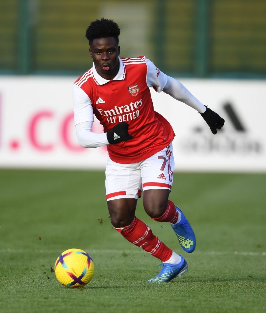 Bukayo Saka playing in a friendly for Arsenal against Luton Town (Photo via Arsenal.com)