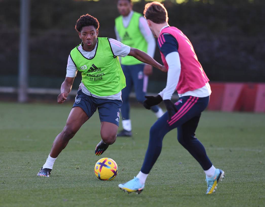 Myles Lewis-Skelly takes part in first-team training with Arsenal (Photo via Arsenal.com)