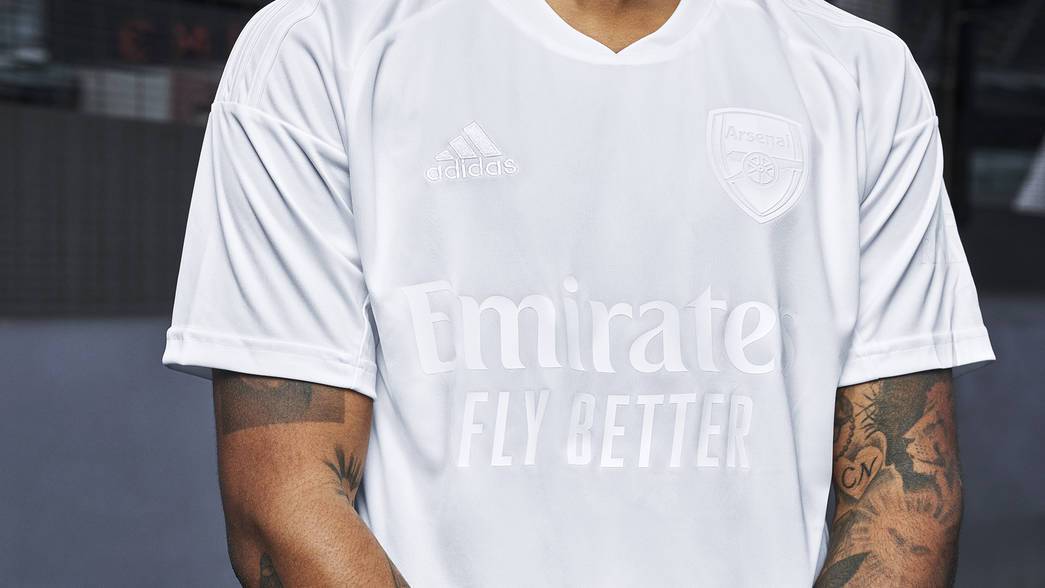 Arsenal's No More Red kit (Photo via Arsenal.com)