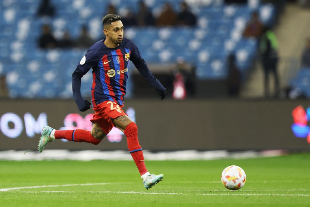 RIYADH, SAUDI ARABIA: Raphinha of FC Barcelona runs with the ball during the Super Copa de España semi-final match between Real Betis and FC Barcel...