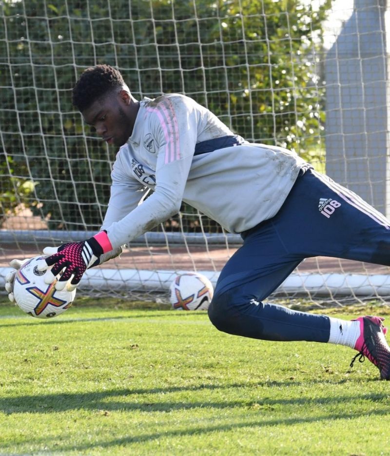 Brian Okonkwo with Arsenal (Photo via Okonkwo on Instagram)