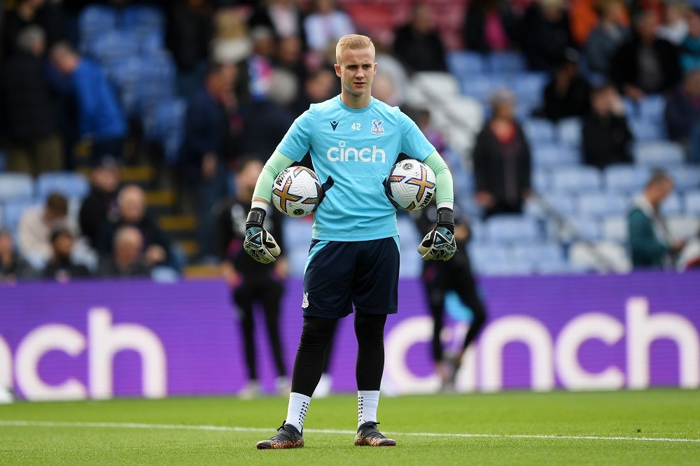 Crystal Palace's goalkeeper dilemma v Arsenal 2 LONDON, ENGLAND: Joe Whitworth of Crystal Palace warms up prior to the Premier League match between Crystal Palace and Chelsea FC at Selhurst Park on October 01, 2022. (Photo by Harriet Lander/Getty Images)