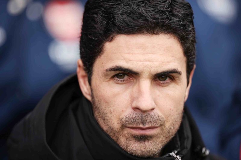 LONDON, ENGLAND - MARCH 12: Mikel Arteta, Manager of Arsenal, looks on prior to the Premier League match between Fulham FC and Arsenal FC at Craven...
