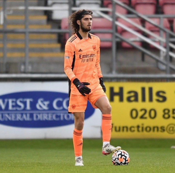 Arsenal goalkeeper set to leave after farewell appearance 2 Alex Kovacevic with Arsenal (Photo via Kovacevic on Instagram)