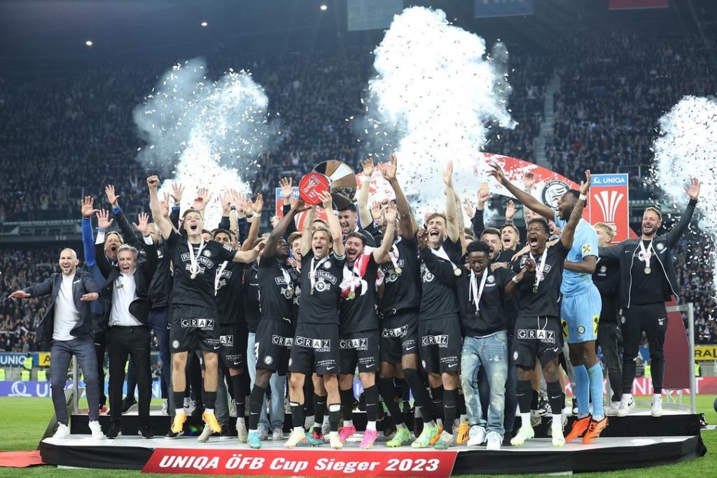 Arthur Okonkwo celebrating winning the OFB Cup with Sturm Graz (Photo via Okonkwo on Instagram)