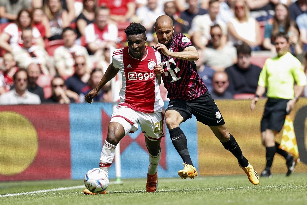 Arsenal’s summer spree isn’t over yet 5 Ajax's Mohammed Kudus (L) fights for the ball with Utrecht's Mark van der Maarel during the Dutch Eredivisie football match between Ajax Amsterdam and FC Utrecht at the Johan Cruijff ArenA in Amsterdam, on May 21, 2023. (Photo by MAURICE VAN STEEN/ANP/AFP via Getty Images)