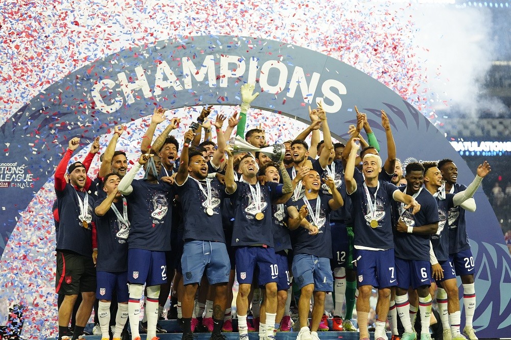 LAS VEGAS, NEVADA: Team USA celebrates a 2-0 win against Canada during the 2023 CONCACAF Nations League final at Allegiant Stadium on June 18, 2023...